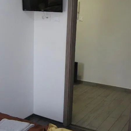 Hz Apartman *